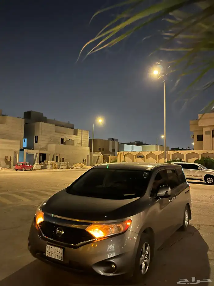 سياره نيسان 0