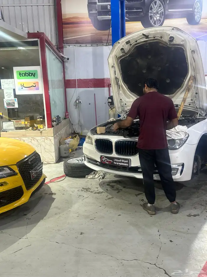 مكاين جيرات بي ام دبليو مرسيدس بورش 2