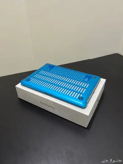 MacBook Pro 13-inch Early 2025 5