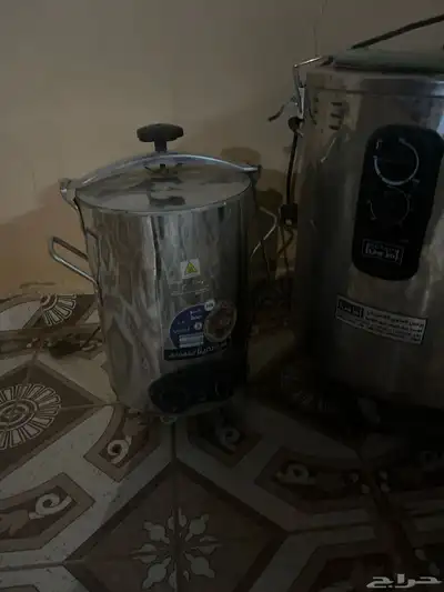 ثنين قدور كهربائيه مندي كبير وصغير ستخدام ثلاث أو أربع مرات 1