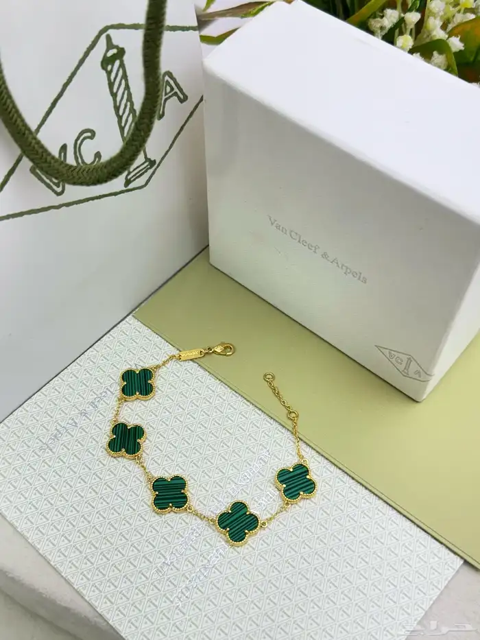 اساور ماركة ب 95 15