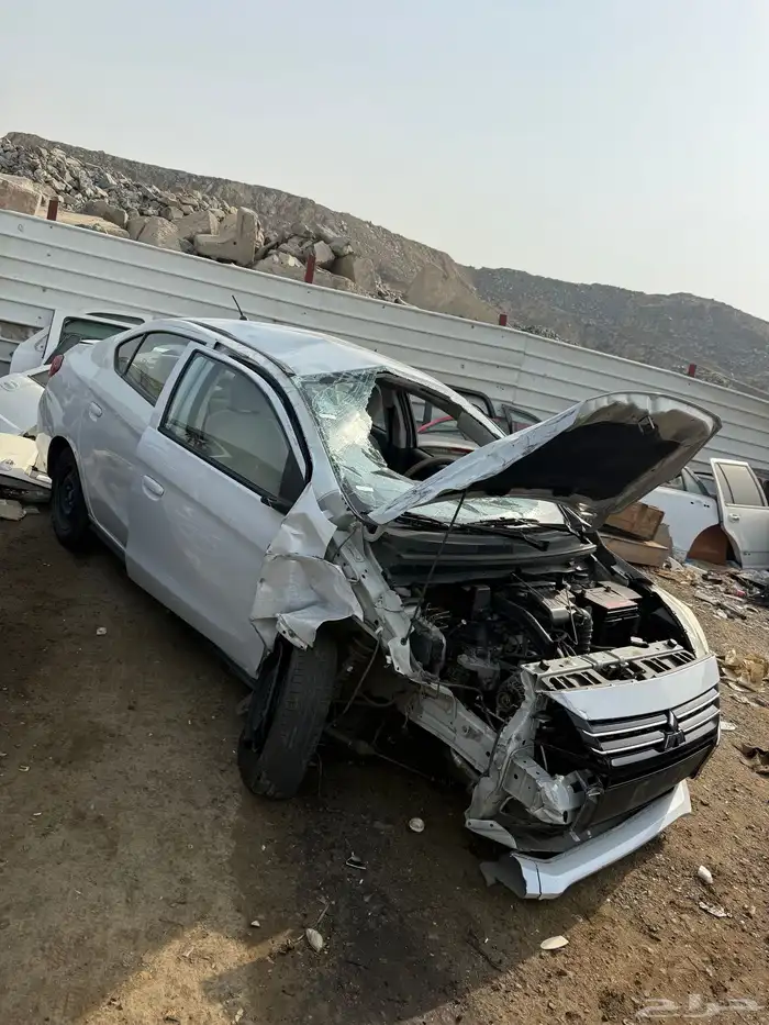 متسوبيشي اتراج 5