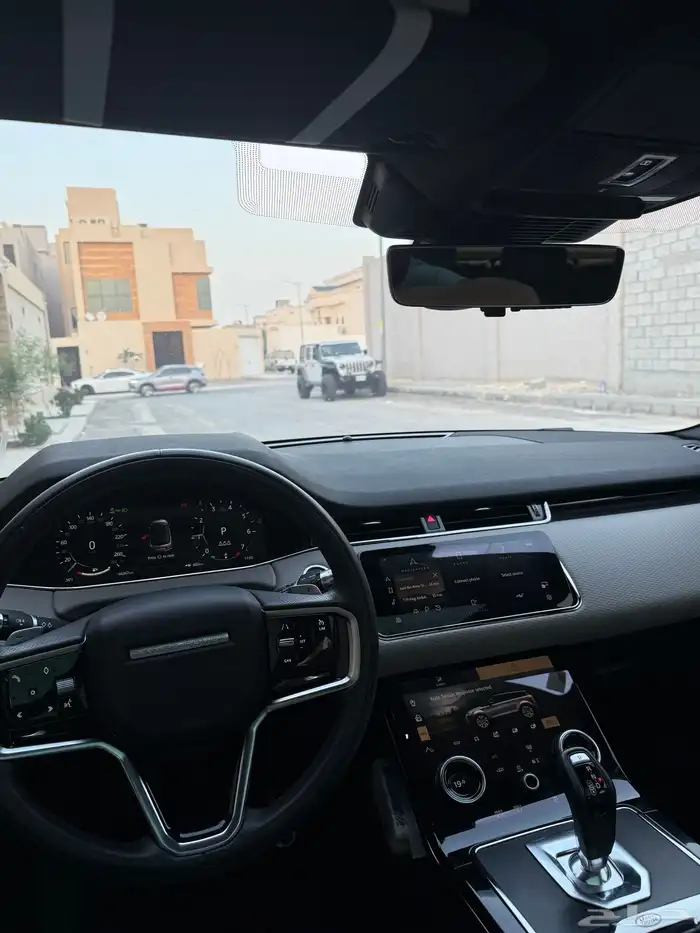 رنج روفر ايفوك R دايناميك 10