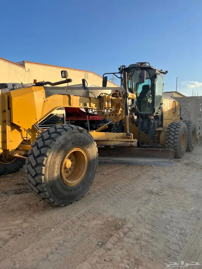جريدر قريدر 14M 2018 Grader 0