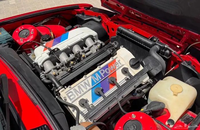 BMW (E30) M3 Evolution II 6