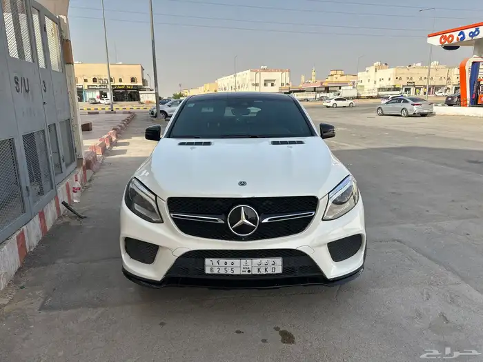 مرسيدس GLE 43 فل كامل 2019 3