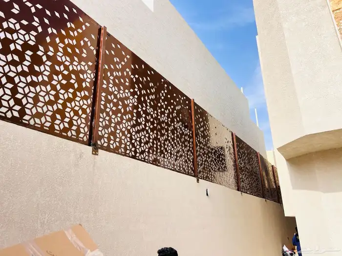 ساتر ليزر سواتر شرايح ساتر لكسان مظلات بنل 0