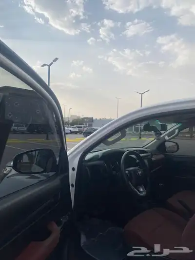 هايلكس غماره دبل (2.8) 2023 7