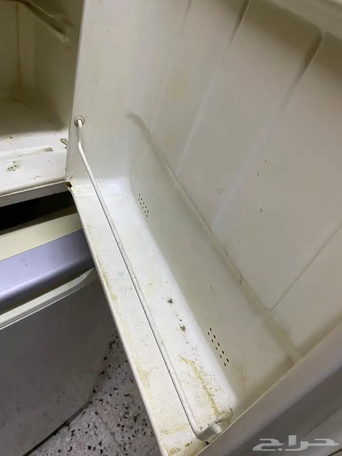 ثلاجه سانيو انتيكه قديمه 3