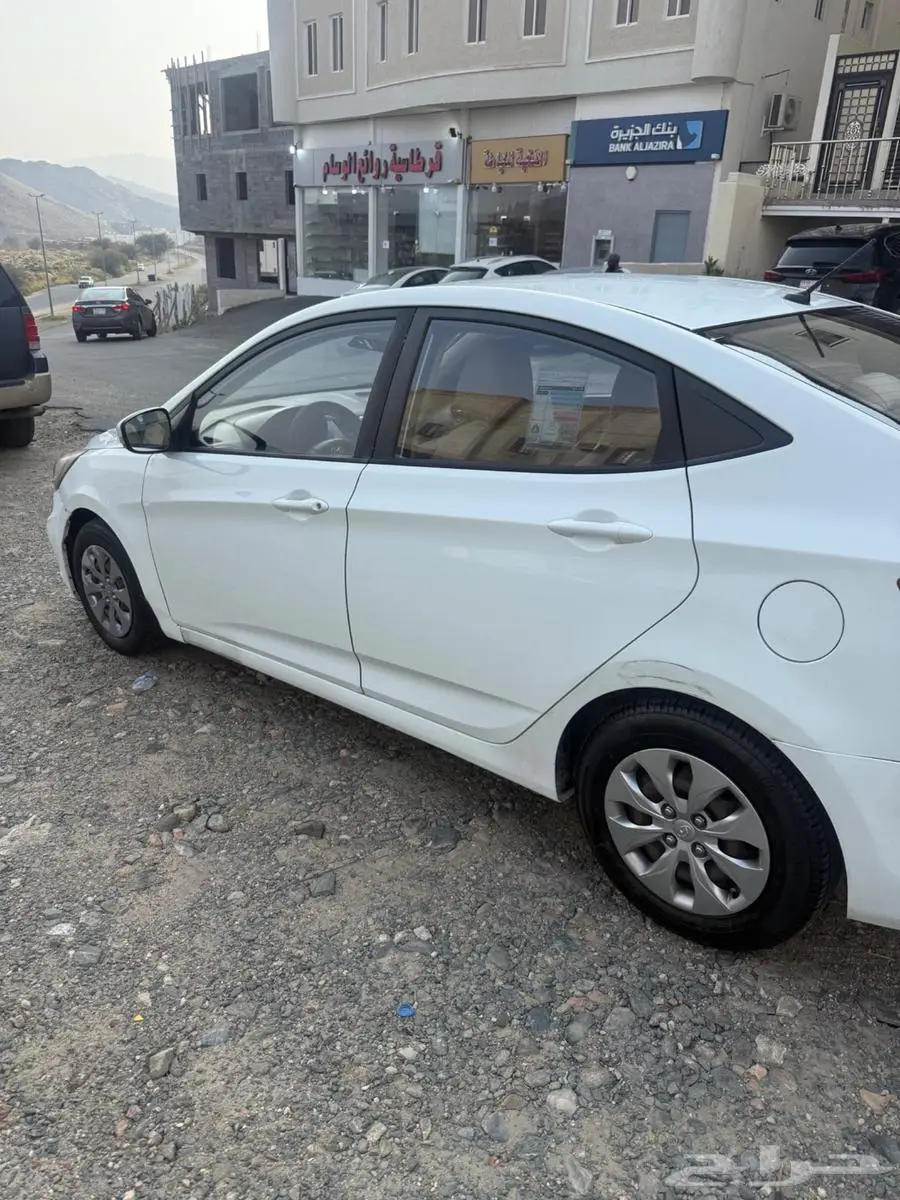 هيونداي أكسنت 17