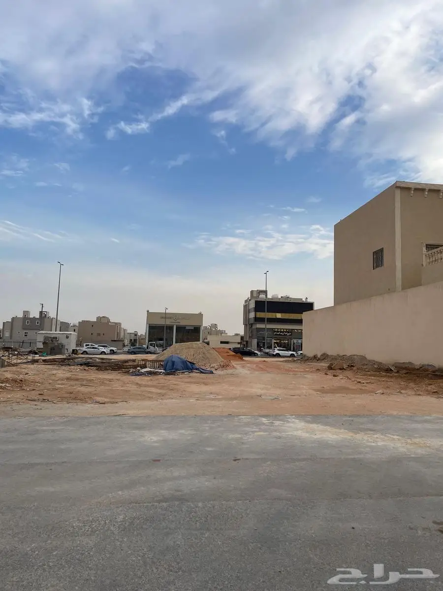 ارض في الرياض حي المهدية 0