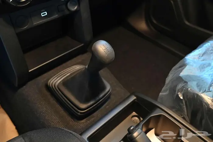 ميتسوبيشي L200 غمارة بنزين 2024 سعودي 11