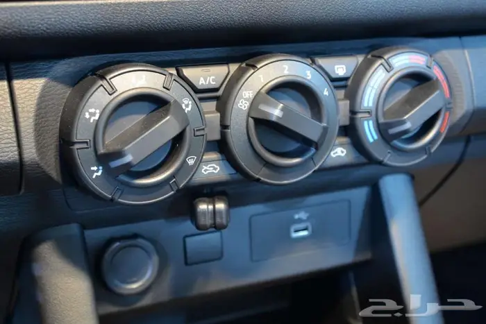 ميتسوبيشي L200 غمارة بنزين 2024 سعودي 9