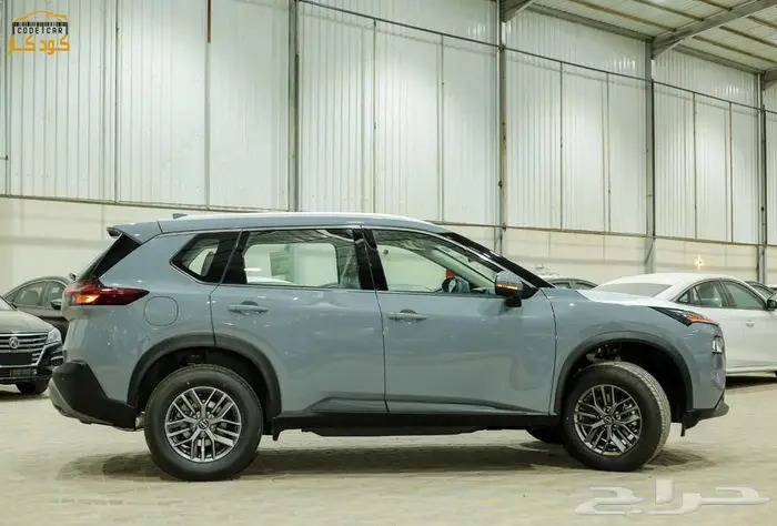 نيسان اكس تريل 2025 دبل استنادر 7 مقاعد 9