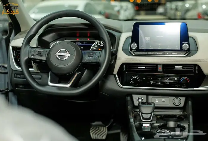 نيسان اكس تريل 2025 دبل استنادر 7 مقاعد 17