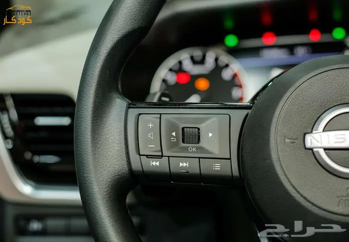 نيسان اكس تريل 2025 دبل استنادر 7 مقاعد 22