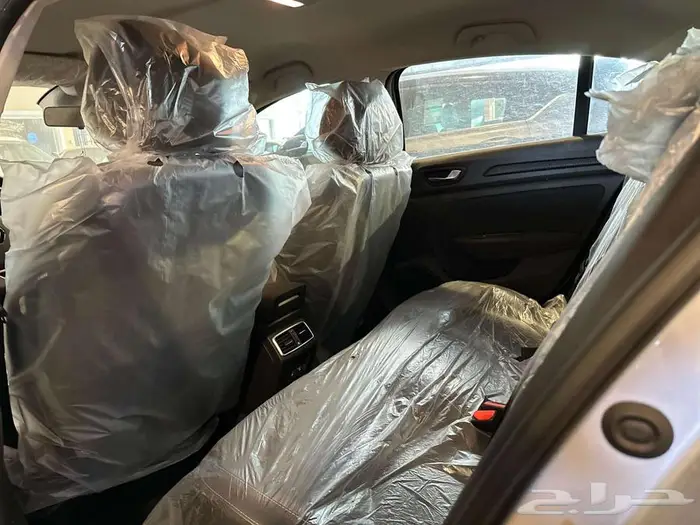 عرض خاص رينو ميجان نص فل 2024 يوجد تظليل مجاني 1