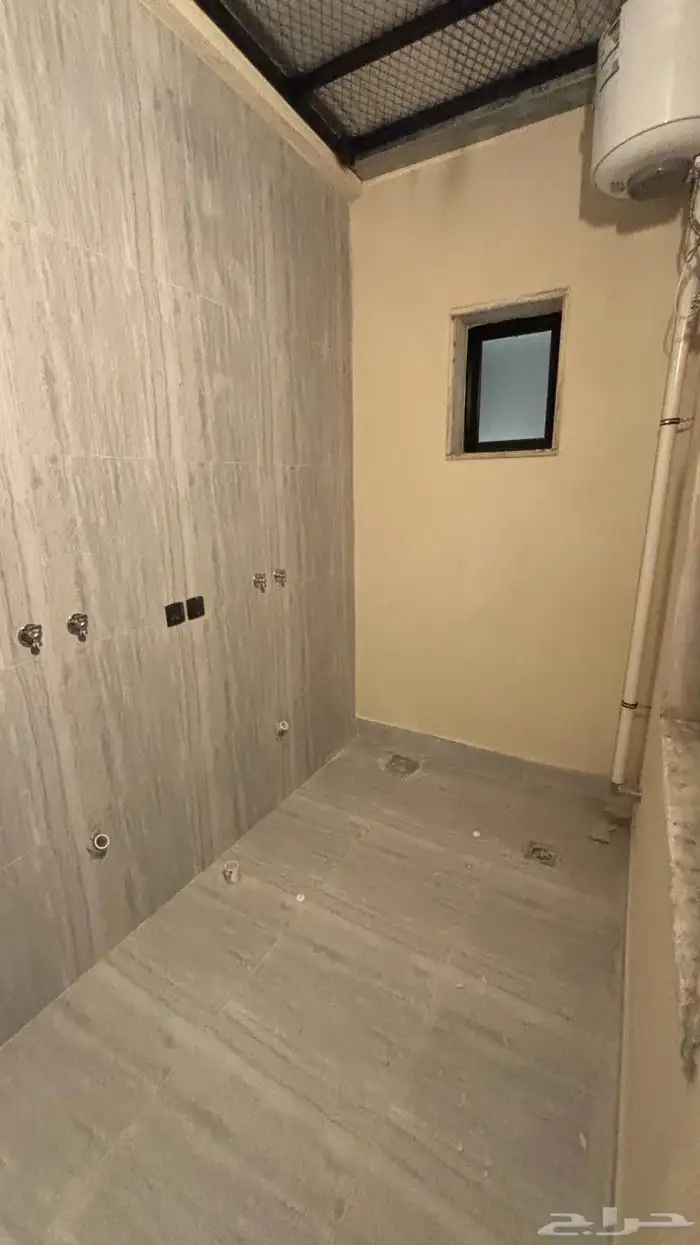 شقق تمليك في العزيزيه قريب البيك 2