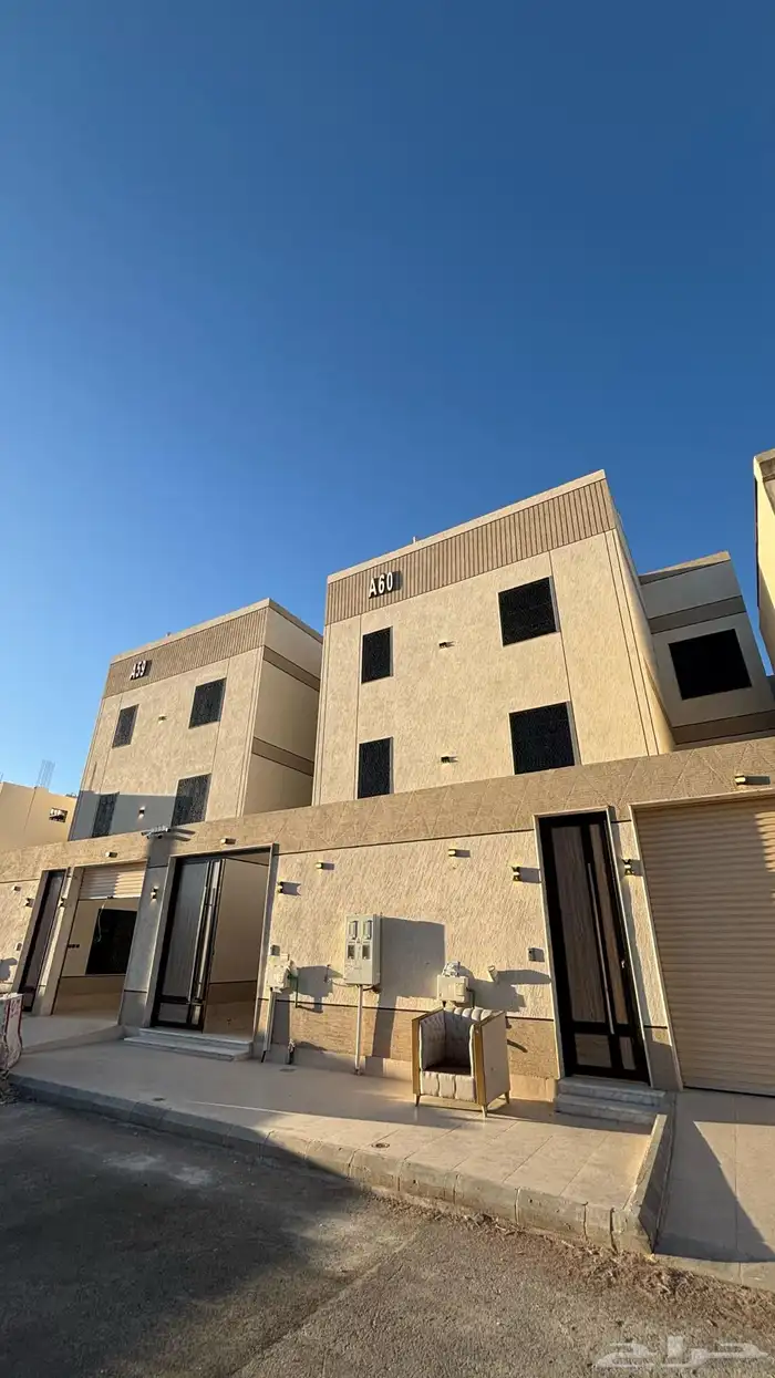 فلل بالعزيزيه قريبه من البيك 18