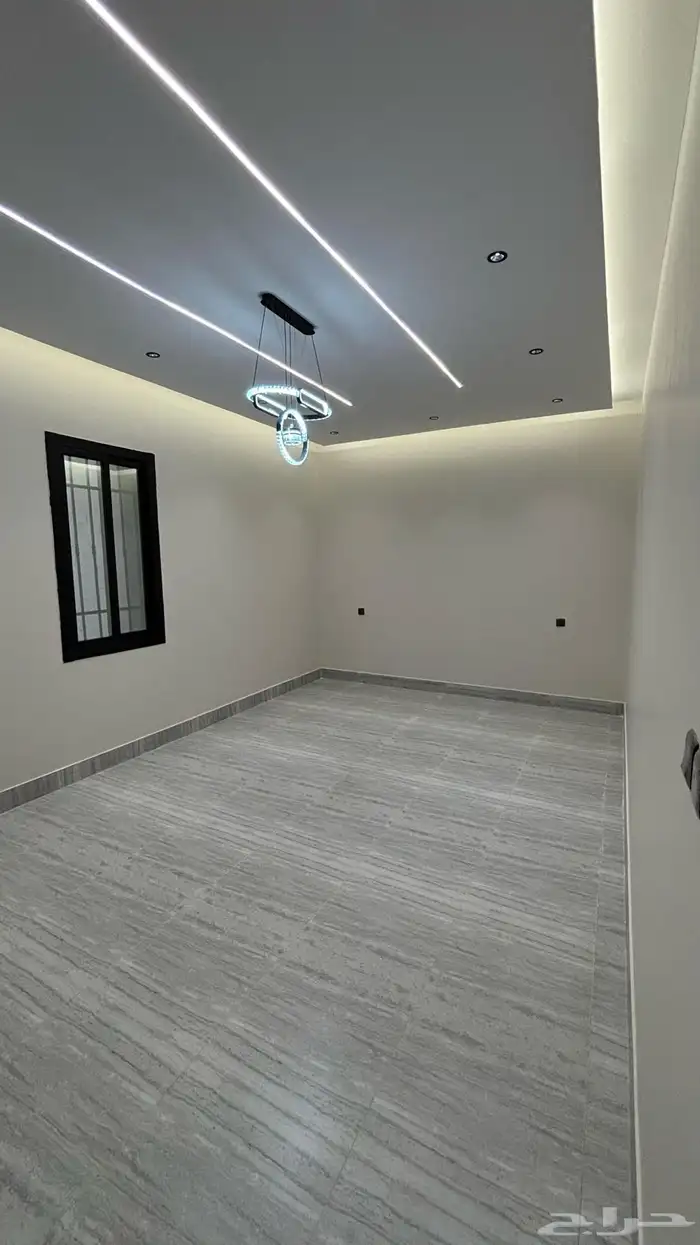 فلل بالعزيزيه قريبه من البيك 20