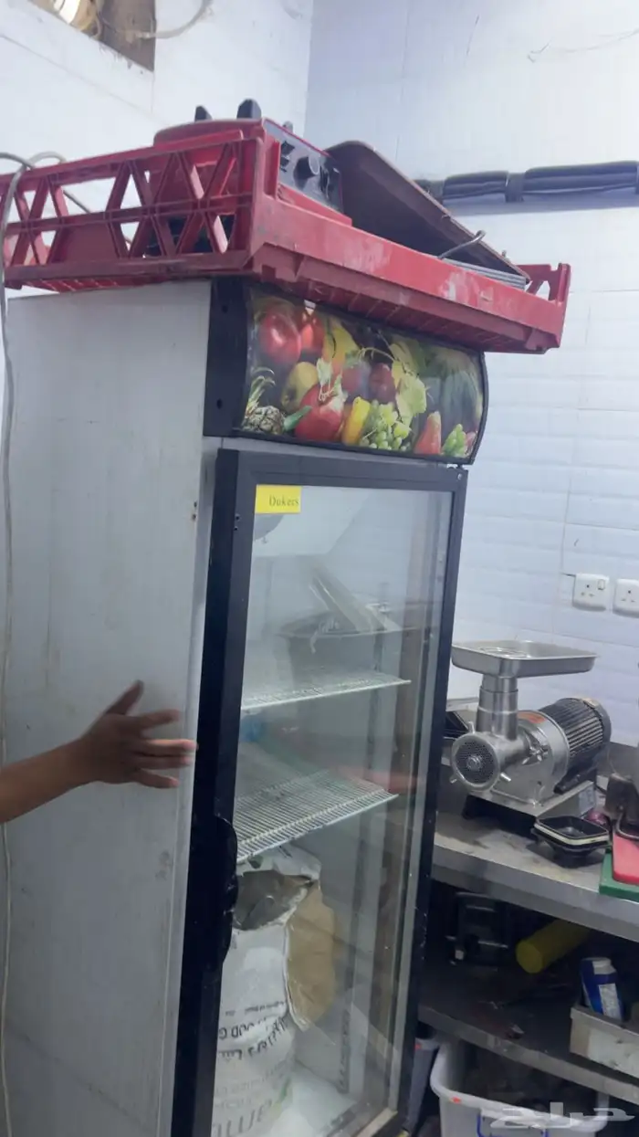مطعم شاووما ومشاوي بكامل عدته للبيع 0