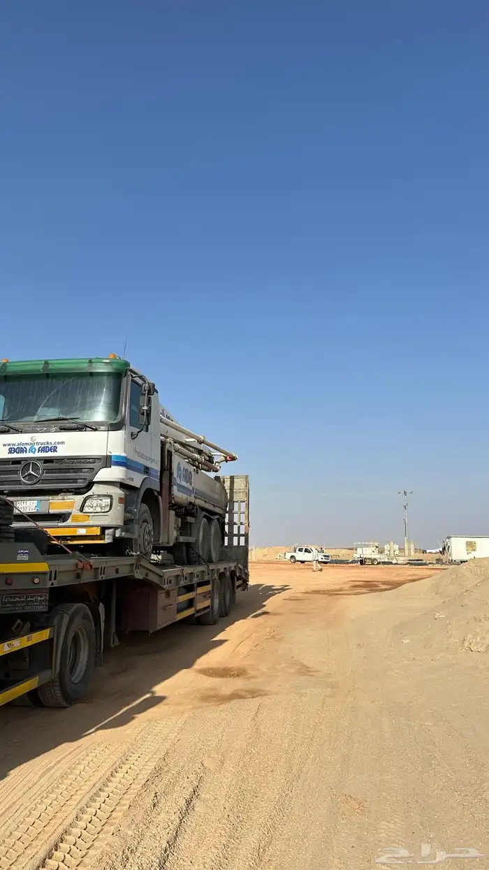 لوبد مكرة سحب لنقل المعدات 4