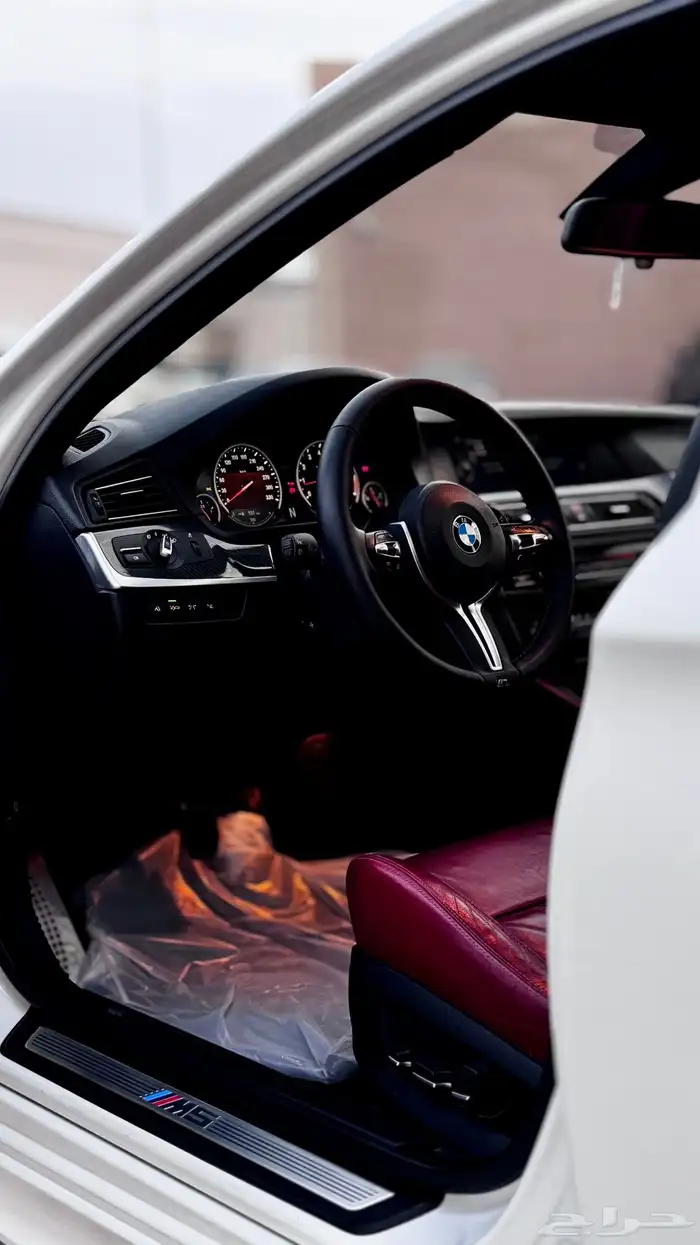 بي ام دبليو 2013 F10 M5 20