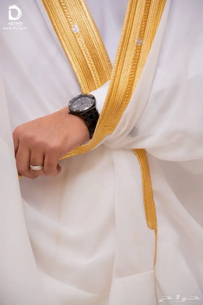تصوير احترافي - زواجات - مؤتمرات - دى جى و صوتيات بسعر ممتاز 0