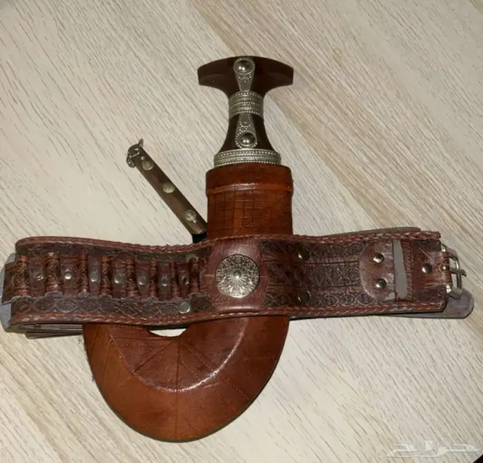 حزام نجراني 0