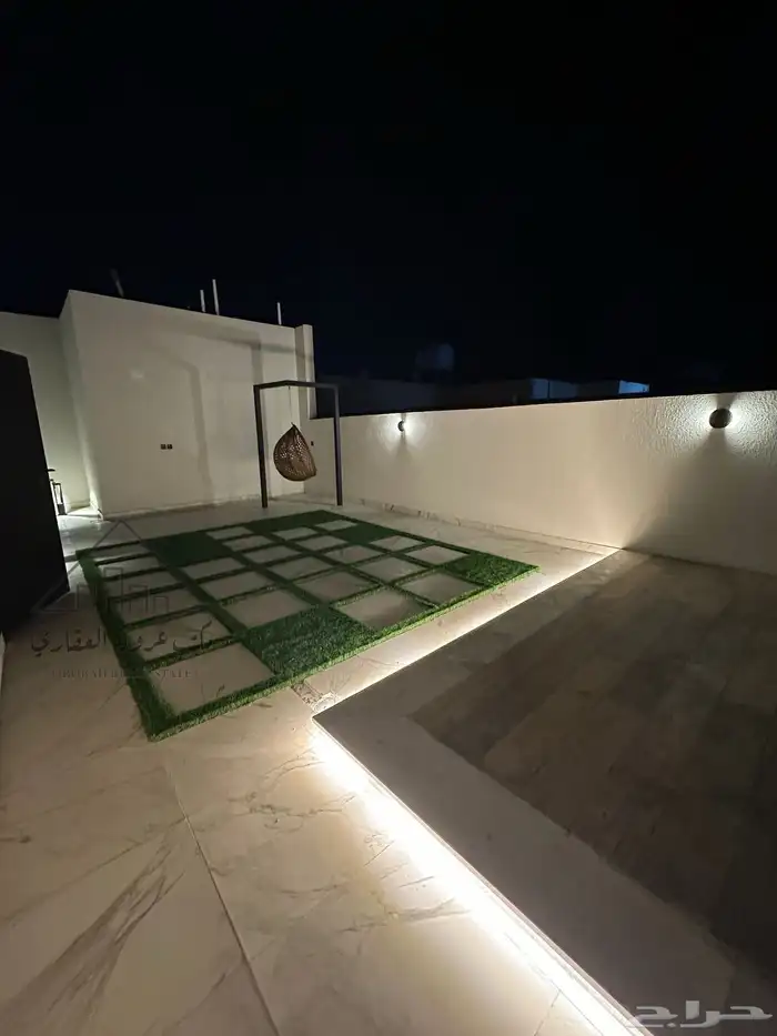 للبيع روف علوي حي اليرموك تبوك 810 الف 17