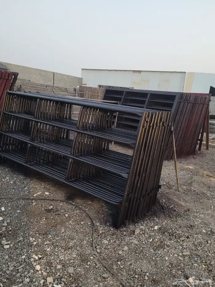شبوك ابل جميع المقاسات متوفر مضلات ابل تواصل رقم 3