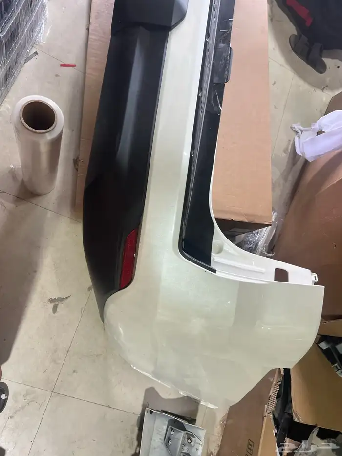 أغراض لاند كروزر 2025 وكاله شد بلد جديد بدون عيوب 3