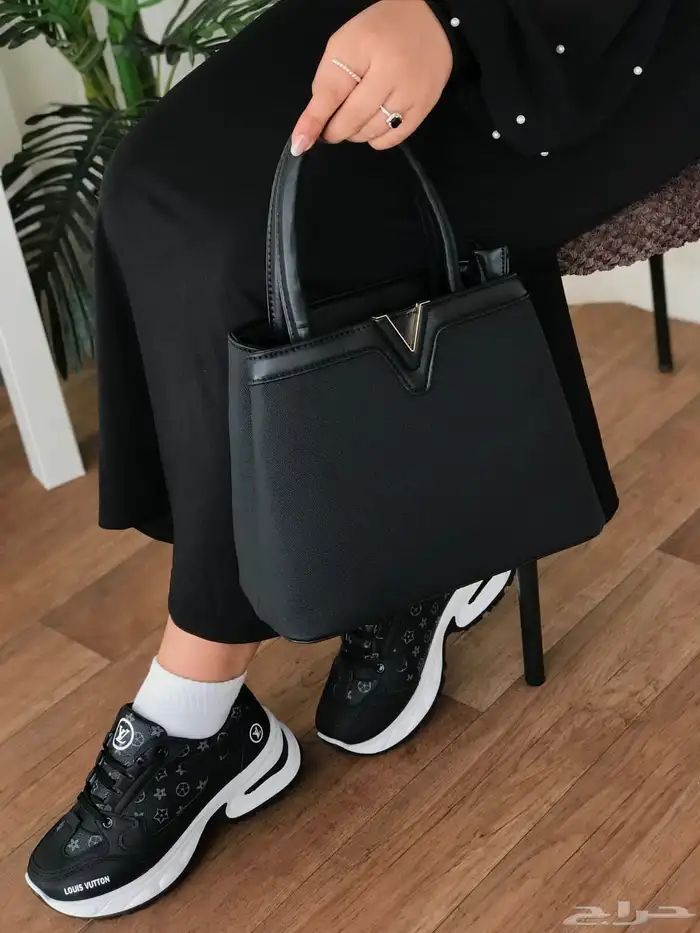 شنطة نسائيه 9