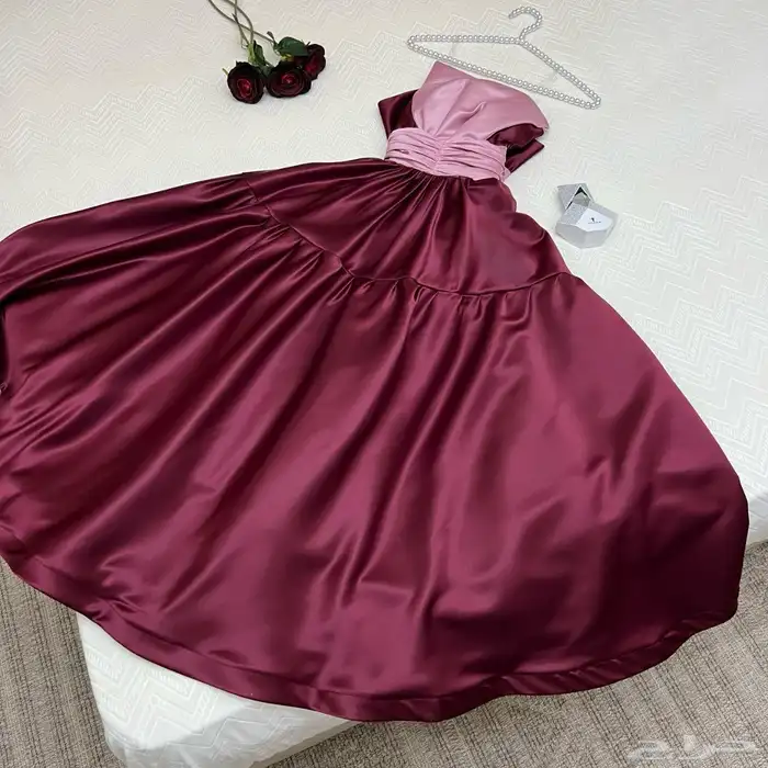 فساتين وشنط نسائيه 9