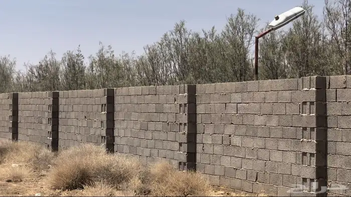 للبيع الاستراحة (عقار ) على طريق الاجفر الخوير قبل الخوير 7ك 4