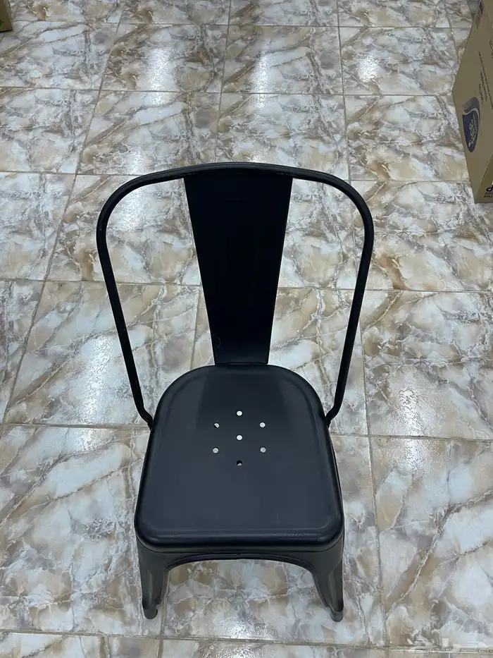 كرسي خارجي حديد 1
