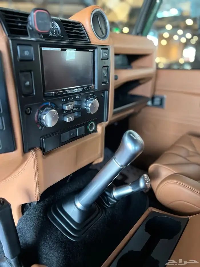 ديفندر 110 2016 - LAND ROVER Defender 110 9