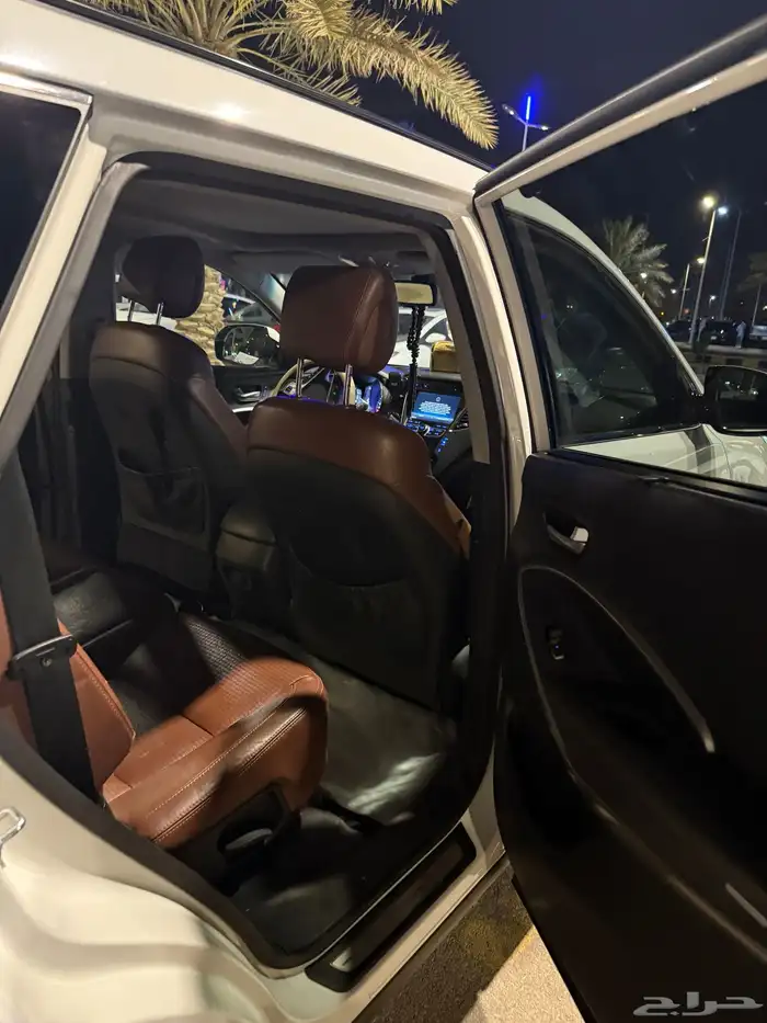 Hyundai santafe2014 8