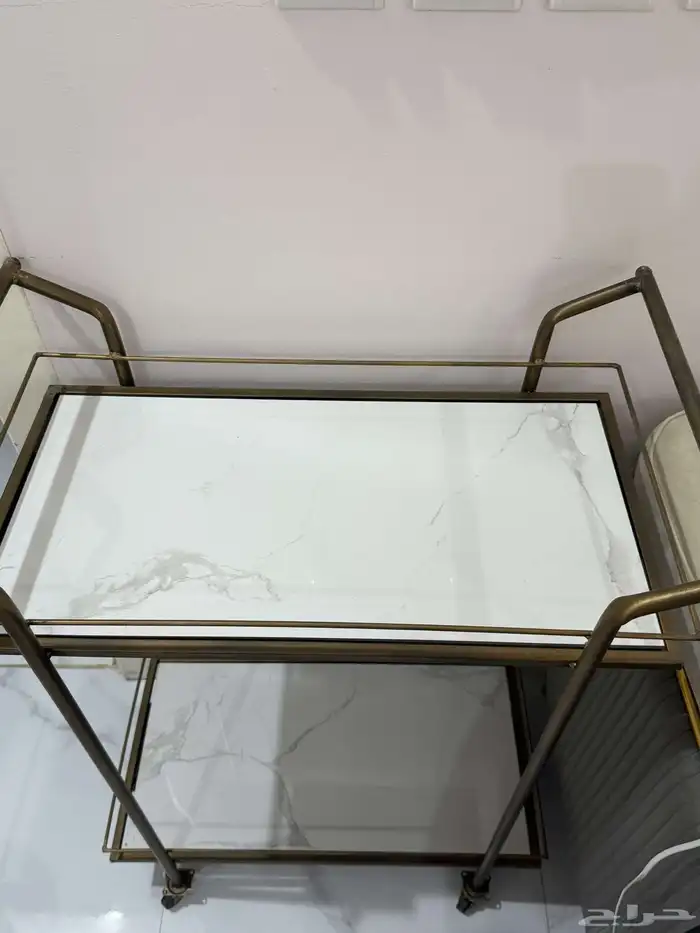 طاوله وترلي 0