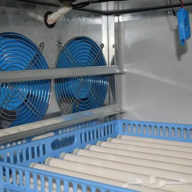 فقاسة الشفق الاحمر بالتبريد المطورة 7