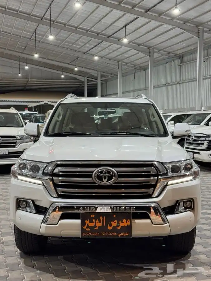 تويوتا لاندكروزر 1