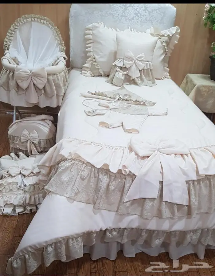 دفعه جديده من مفارش النفاس الراقيه 1