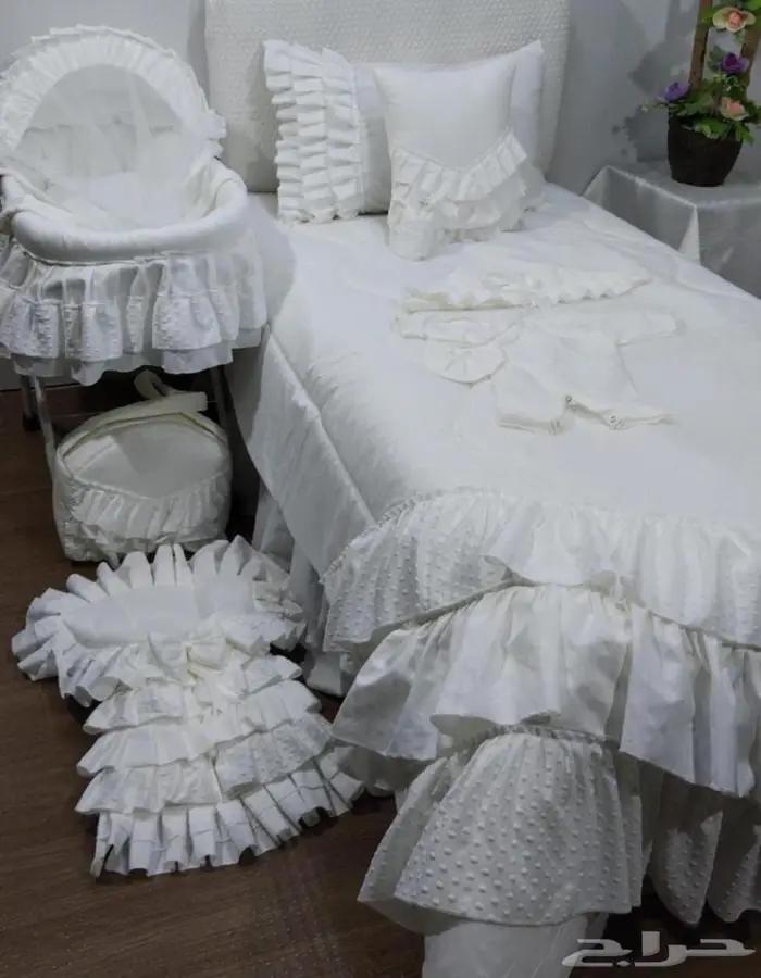 دفعه جديده من مفارش النفاس الراقيه 8