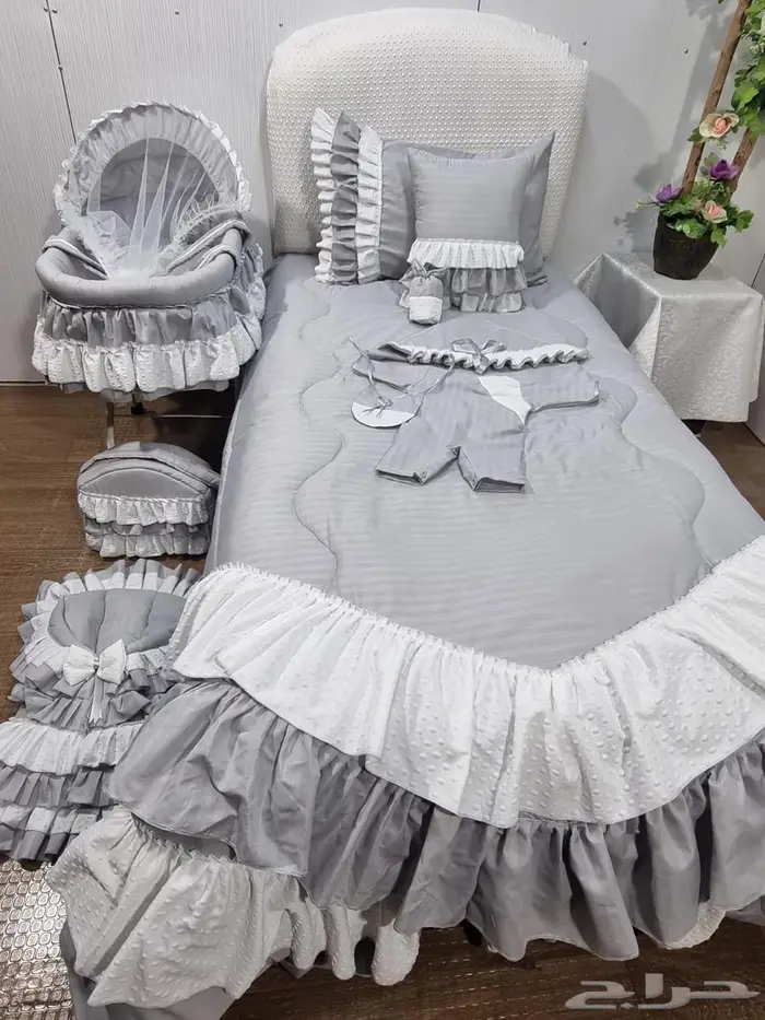 دفعه جديده من مفارش النفاس الراقيه 7