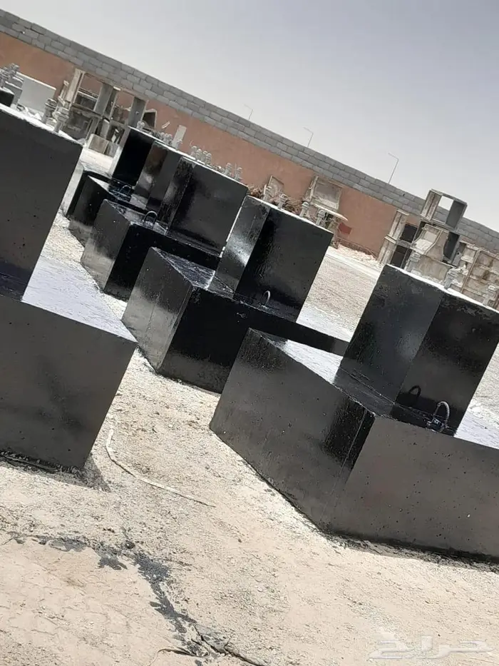 قواعد أناره حواجز خرسانية حجر زينة 0