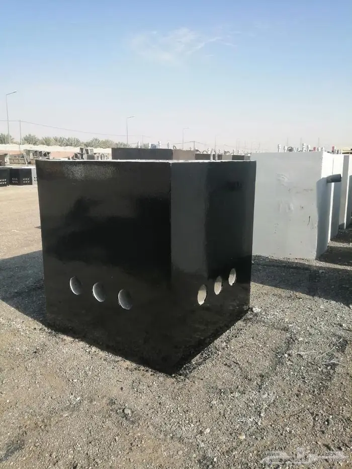 قواعد أناره حواجز خرسانية حجر زينة 7