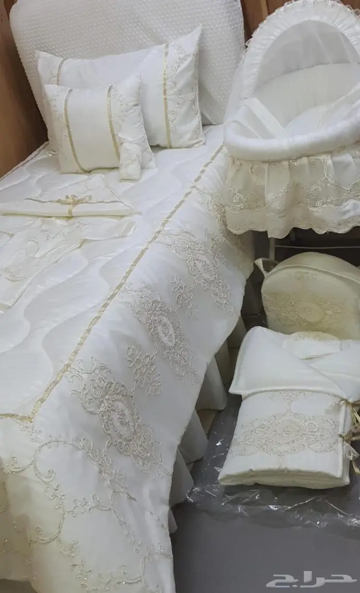 دفعه جديده من مفارش النفاس الراقيه 14