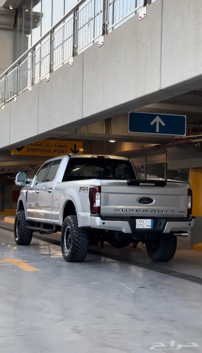 تم البيع Ford F350 9