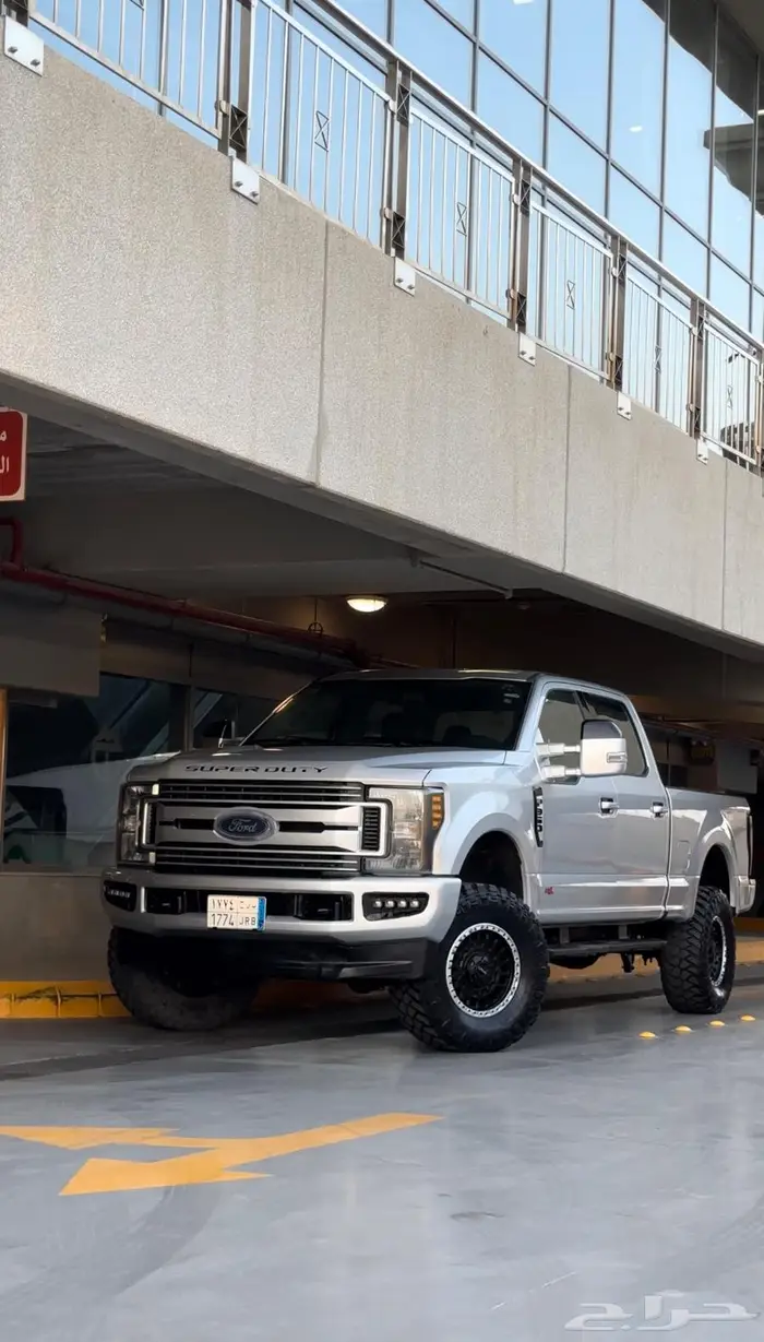 تم البيع Ford F350 18
