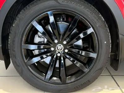 جاكوار E-pace 2024 8